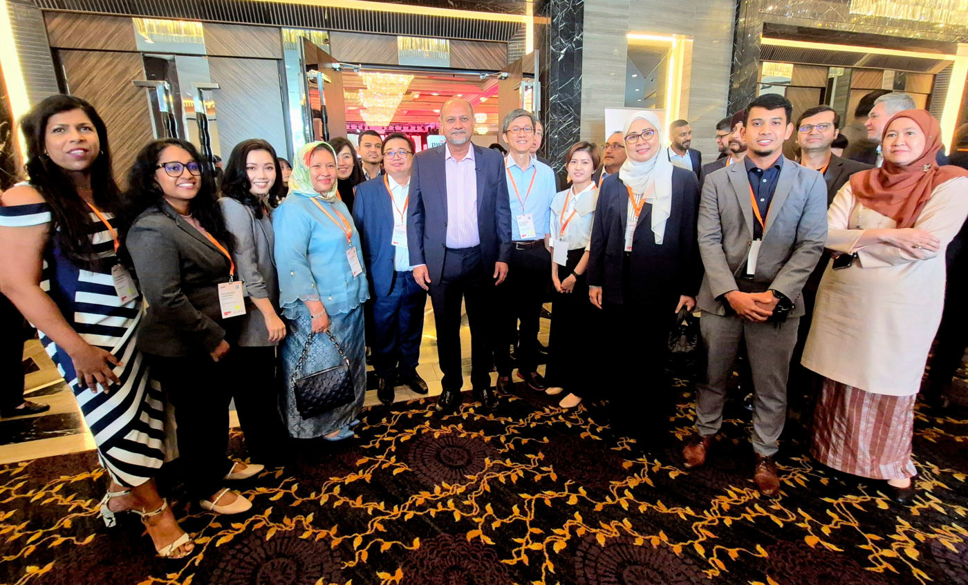DAMA members with guests at the PwC AI Leadership Conference 2025